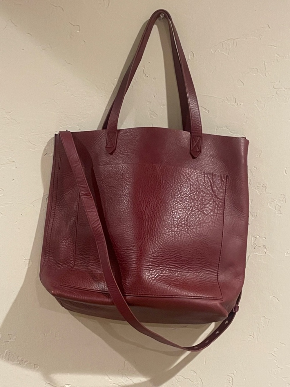 Madewell Medium Transport tote w/ detachable strap. Sold out online!!